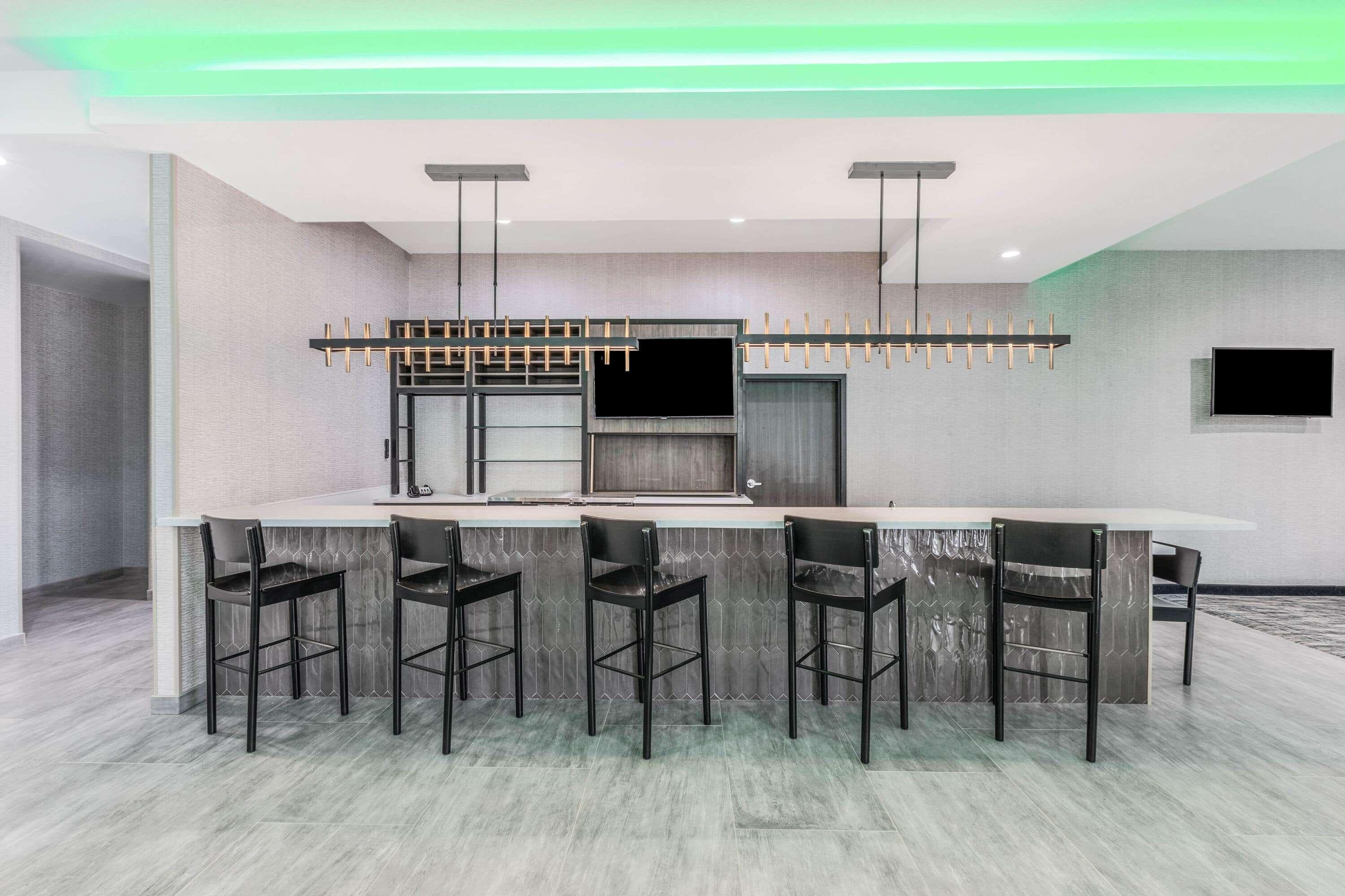 La Quinta Inn & Suites By Wyndham Galveston West Seawall Екстериор снимка